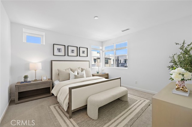 944 N Divino Privado, Ontario CA: https://media.crmls.org/medias/a5973ed8-2828-4917-be1b-557ebfe9829e.jpg