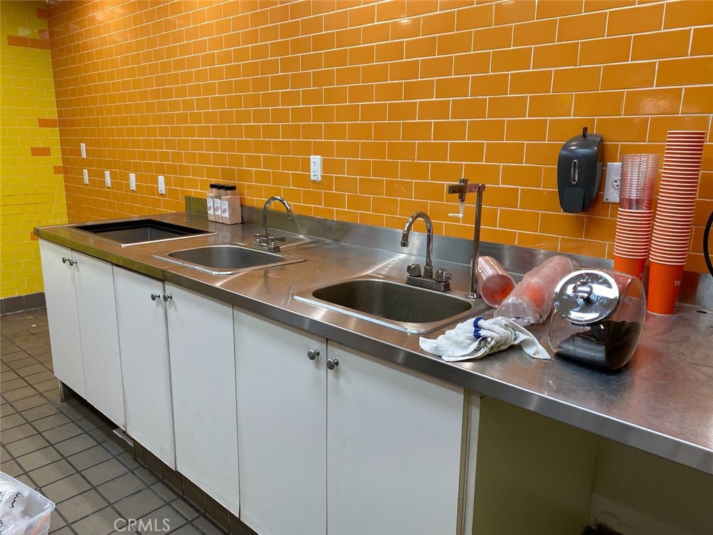 MLS #SR25242737 image #2