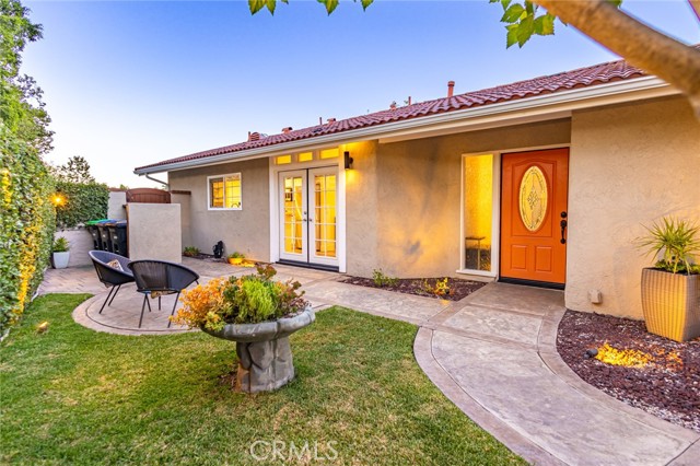 25065 Sunset W Place, Laguna Hills CA: https://media.crmls.org/medias/a5983902-6d78-4c3d-943e-35c71317099d.jpg