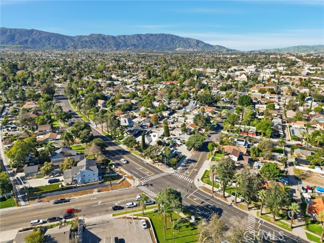 Detail Gallery Image 38 of 43 For 808 E Grand Blvd, Corona,  CA 92879 - 3 Beds | 2 Baths