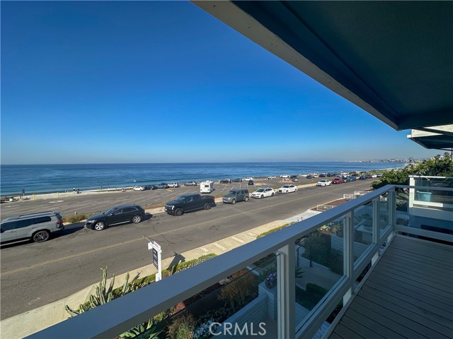 Detail Gallery Image 3 of 44 For 320 Paseo De La Playa a,  Redondo Beach,  CA 90277 - 2 Beds | 2/1 Baths