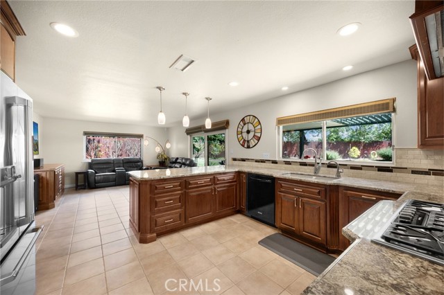 Detail Gallery Image 33 of 50 For 1412 Alta Mesa Way, Brea,  CA 92821 - 4 Beds | 3 Baths