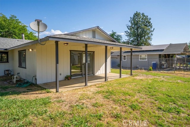 21999 Riverside Avenue, Red Bluff CA: https://media.crmls.org/medias/a5992599-763b-41a4-826e-5e2c65e50af7.jpg
