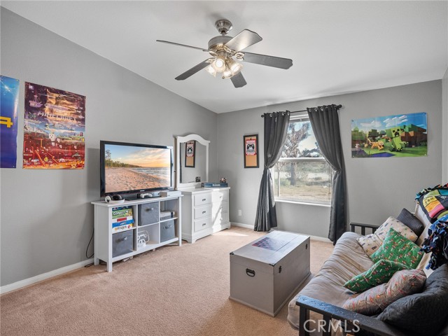 Detail Gallery Image 15 of 33 For 2826 Marco, Phelan,  CA 92371 - 4 Beds | 2/1 Baths