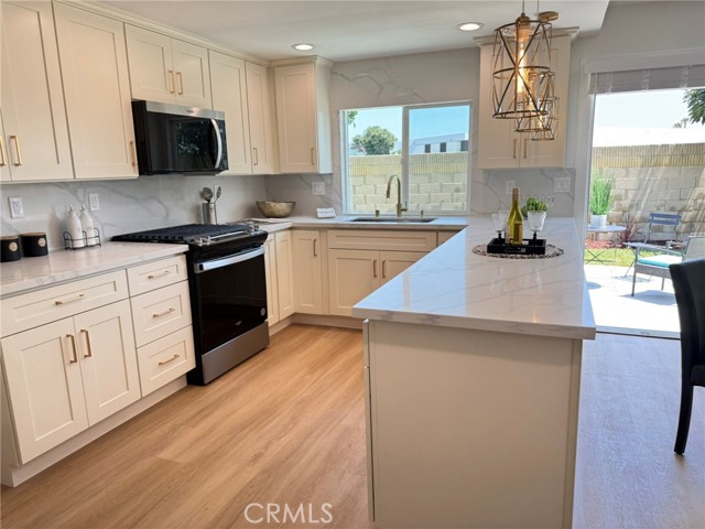 Detail Gallery Image 12 of 44 For 13864 Elgers St, Cerritos,  CA 90703 - 3 Beds | 2 Baths