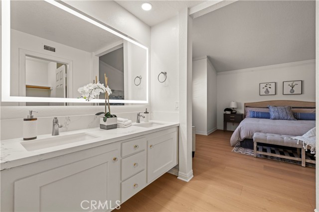 22557 Fenwall Drive, Saugus CA: https://media.crmls.org/medias/a59a230a-8429-49fd-b65b-7d05f0f9e9b4.jpg