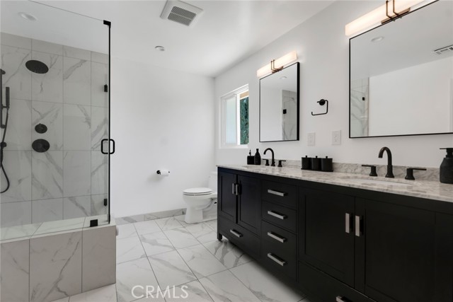 22828 Hartland Street photo 22