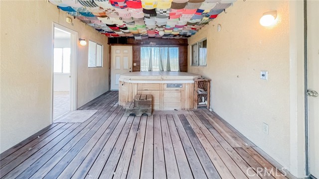 Detail Gallery Image 13 of 31 For 7411 Joshua Ln, Yucca Valley,  CA 92284 - 6 Beds | 2 Baths