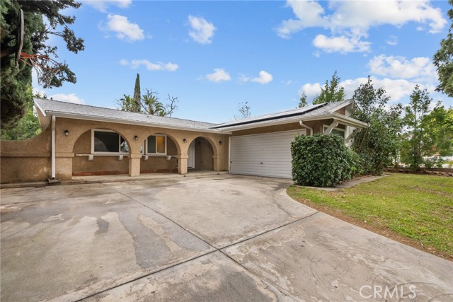 2259 Sequoia Avenue photo 2