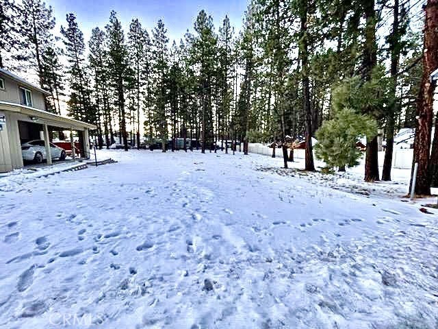 Flat R3 lot that is walking-distance from Big Bear Lake, Bark Park, and Big Bear Blvd. Approximately 13000 sqft of living area with endless building opportunities. Plans for a 4br/3ba single family home also available for purchase. Property is next lot north of 458 Knight Ave.