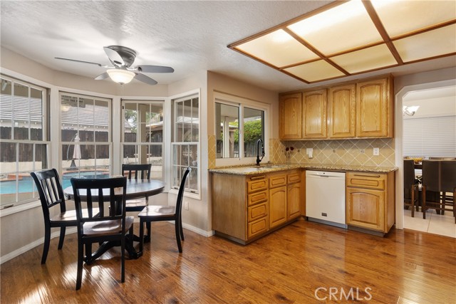 Detail Gallery Image 19 of 37 For 1567 Brentwood, Upland,  CA 91786 - 3 Beds | 2/1 Baths