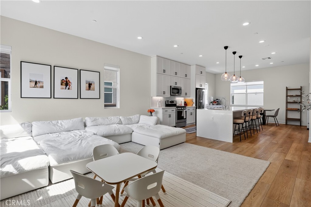 955 E Mason Lane #79