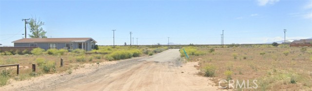 Detail Gallery Image 3 of 21 For 22101 Bader Ct, California City,  CA 93505 - – Beds | – Baths