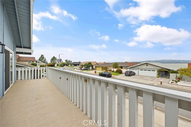 710 W Country Hills W Drive, La Habra CA: https://media.crmls.org/medias/a59eebff-ce2b-40a2-8f90-cf95d9ba00b8.jpg