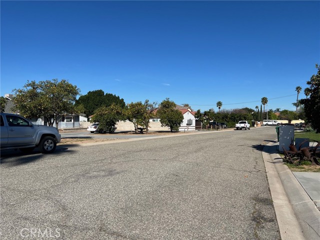 Detail Gallery Image 11 of 13 For 11140 Old Fashion, Riverside,  CA 92503 - – Beds | – Baths