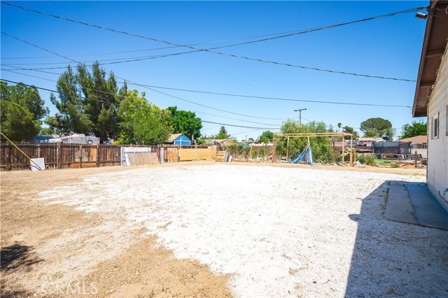 Detail Gallery Image 30 of 30 For 16176 Del Rey Ct, Victorville,  CA 92395 - 4 Beds | 2 Baths