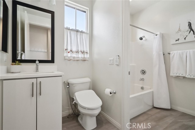 Detail Gallery Image 21 of 34 For 4700 E Washington Ave, Orange,  CA 92869 - 3 Beds | 2 Baths