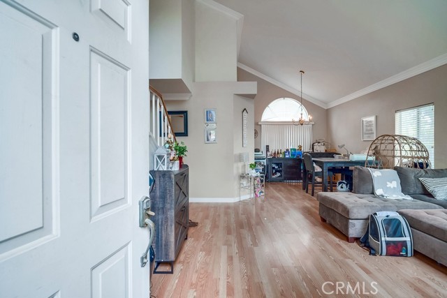 Detail Gallery Image 3 of 24 For 1032 Smoketree Dr, Corona,  CA 92882 - 3 Beds | 2/1 Baths