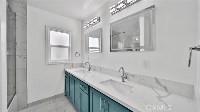124 Palos Verdes Boulevard, Redondo Beach, California 90277, 0 ,Residential Income,For Sale,Palos Verdes,0,SB26088593