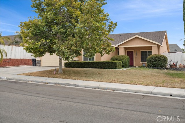 Detail Gallery Image 1 of 42 For 43829 Amazon St, Hemet,  CA 92544 - 4 Beds | 2 Baths