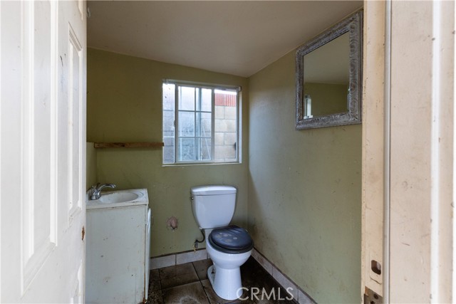 Detail Gallery Image 16 of 22 For 5314 N Banewell Ave, Azusa,  CA 91702 - 4 Beds | 2 Baths