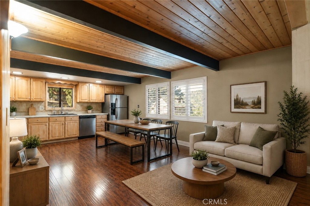 1809 Pioneer Way