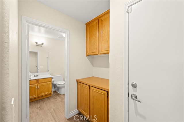 Detail Gallery Image 10 of 73 For 33926 Channel, Temecula,  CA 92592 - 4 Beds | 2/1 Baths