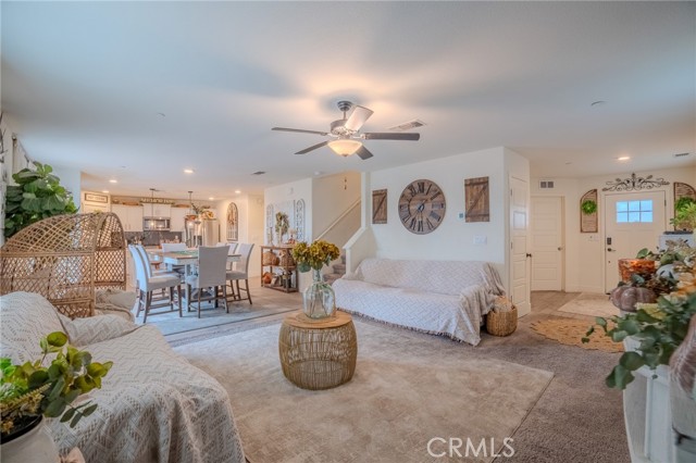Detail Gallery Image 7 of 46 For 2104 Redding Way, Atwater,  CA 95301 - 5 Beds | 3/1 Baths