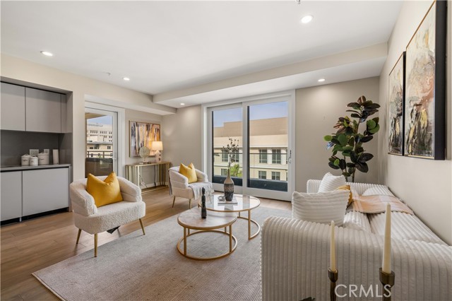 Detail Gallery Image 6 of 24 For 39 S Los Robles Ave. #6010,  Pasadena,  CA 91101 - 1 Beds | 1 Baths