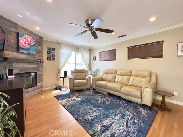 Detail Gallery Image 15 of 56 For 218 Princeton Ave, Claremont,  CA 91711 - 4 Beds | 4/1 Baths