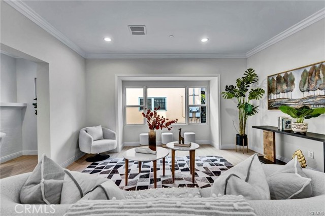 Detail Gallery Image 11 of 37 For 1969 Fletcher Avenue, South Pasadena,  CA 91030 - 4 Beds | 4 Baths