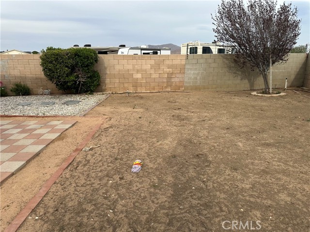 Detail Gallery Image 11 of 12 For 22241 Nisqually #67,  Apple Valley,  CA 92308 - 3 Beds | 2 Baths