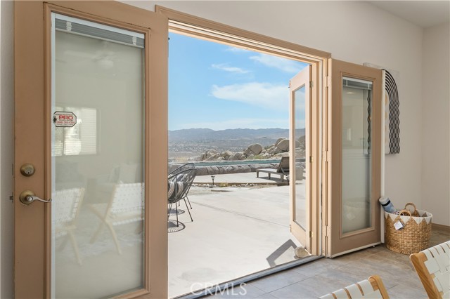 Detail Gallery Image 13 of 55 For 6185 Mirlo Rd, Yucca Valley,  CA 92284 - 3 Beds | 2 Baths