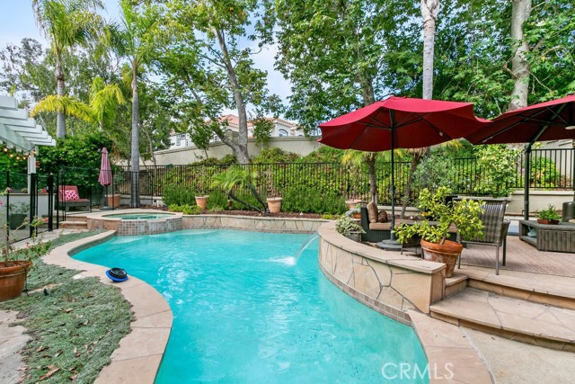 Detail Gallery Image 17 of 56 For 6 Trapani, Laguna Niguel,  CA 92677 - 4 Beds | 4/1 Baths