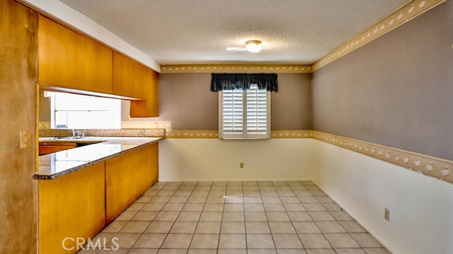 Detail Gallery Image 7 of 39 For 720 W Pennsylvania Ave, Redlands,  CA 92374 - 3 Beds | 2 Baths