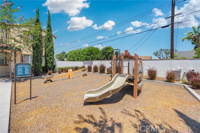 13450 Prosperity Place, Garden Grove CA: https://media.crmls.org/medias/a5aa7272-c0ba-4323-aec6-03a412875eee.jpg