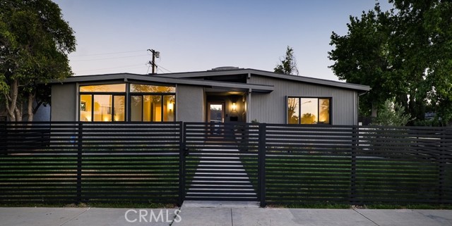 Front Image Thumbnail for CRSR26106355