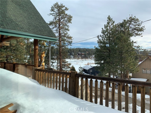 826 Boulder Road, Big Bear Lake CA: https://media.crmls.org/medias/a5ab8d31-a4f4-4174-825b-7df2b3a5d435.jpg
