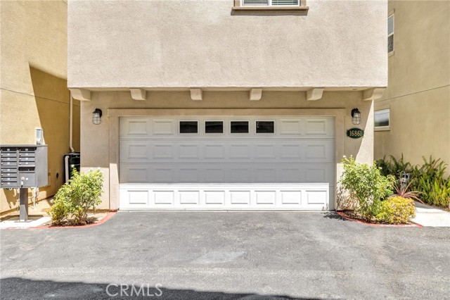 Detail Gallery Image 42 of 44 For 16861 Balboa Ln, Lake Balboa,  CA 91406 - 4 Beds | 3/1 Baths