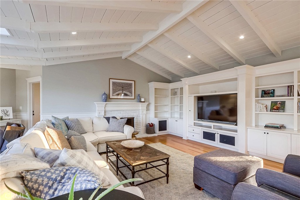 MLS #NP25137602 img 2