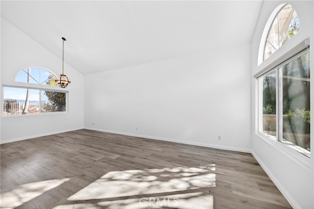 Detail Gallery Image 11 of 69 For 3355 Sterling Dr, Corona,  CA 92882 - 4 Beds | 3 Baths