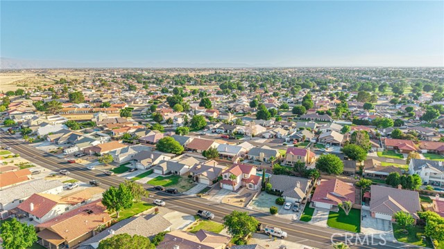 13290 Riverview Drive, Victorville CA: https://media.crmls.org/medias/a5adb1f8-6cb1-4f8e-86c7-b6ebf66c1507.jpg