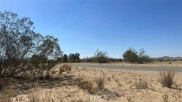 65145 E Broadway & 4th St, Joshua Tree, California 92252, ,Land,For Sale,65145 E Broadway & 4th St,CRAR23079326