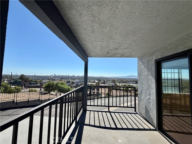 2599 Walnut, 128 photo 28