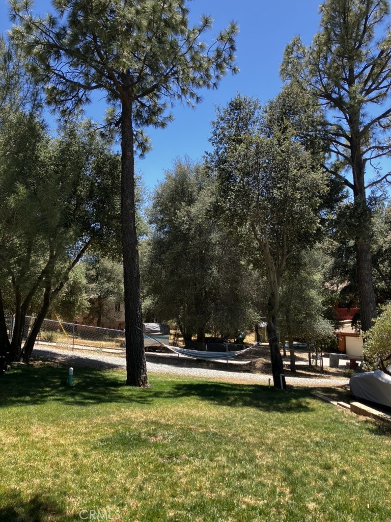 https://media.crmls.org/medias/a5af7c9f-d607-4d5b-be62-d554c6f03043.jpg?preset=X-Large