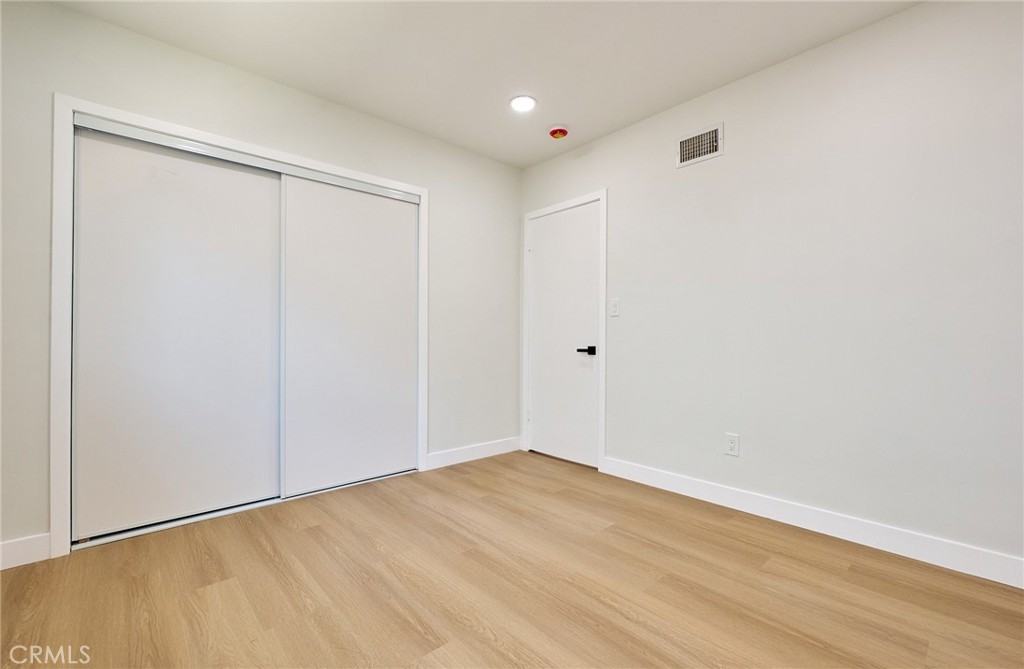 MLS #OC26138586 image #21
