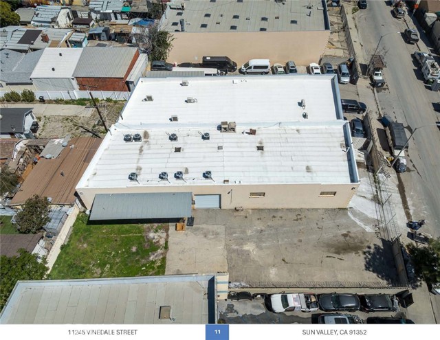 Image 7 of 13 For 11245 Vinedale Street