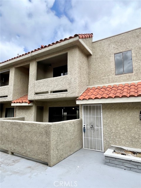 Image 2 for 7061 Kester Ave #F, Van Nuys, CA 91405