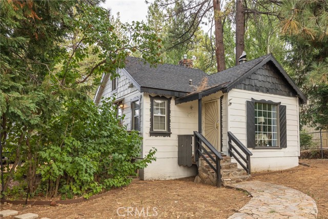 Detail Gallery Image 28 of 29 For 767 Pine Knot Bld, Big Bear Lake,  CA 92315 - 1 Beds | 1 Baths