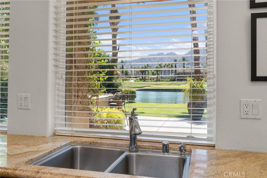 MLS #CV25136398 image #32